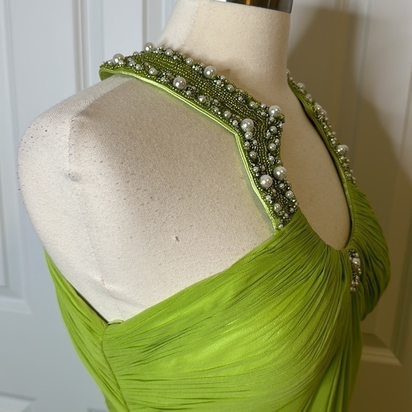 Aidan Mattox Chiffon Silk Beaded Neckline Gown Lime Green Sz8 - Picture 7 of 12